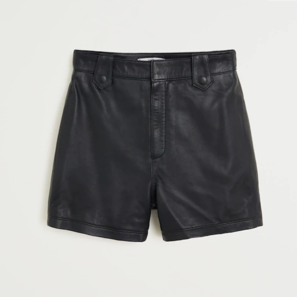 Mango genuine leather black shorts size:4